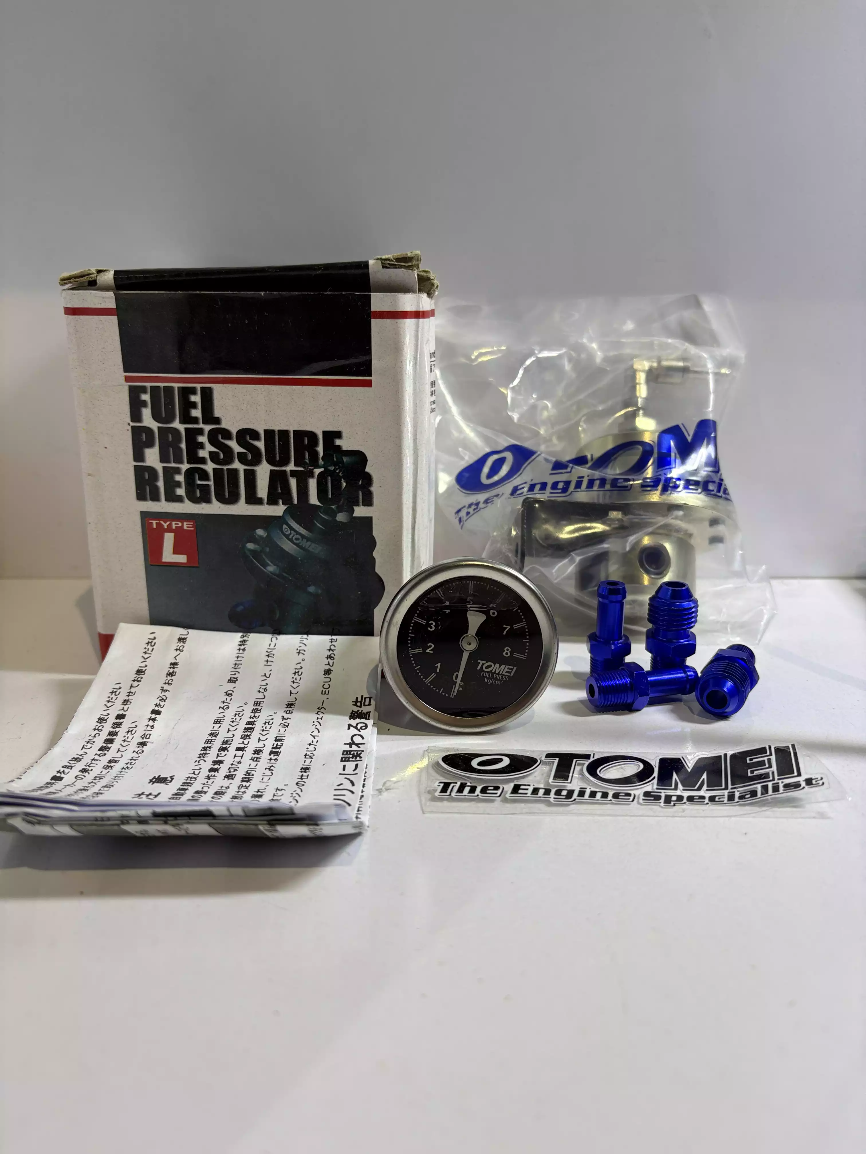 رگولاتور یا فشا رشکن سوخت تامی tomei سایز بزرگ