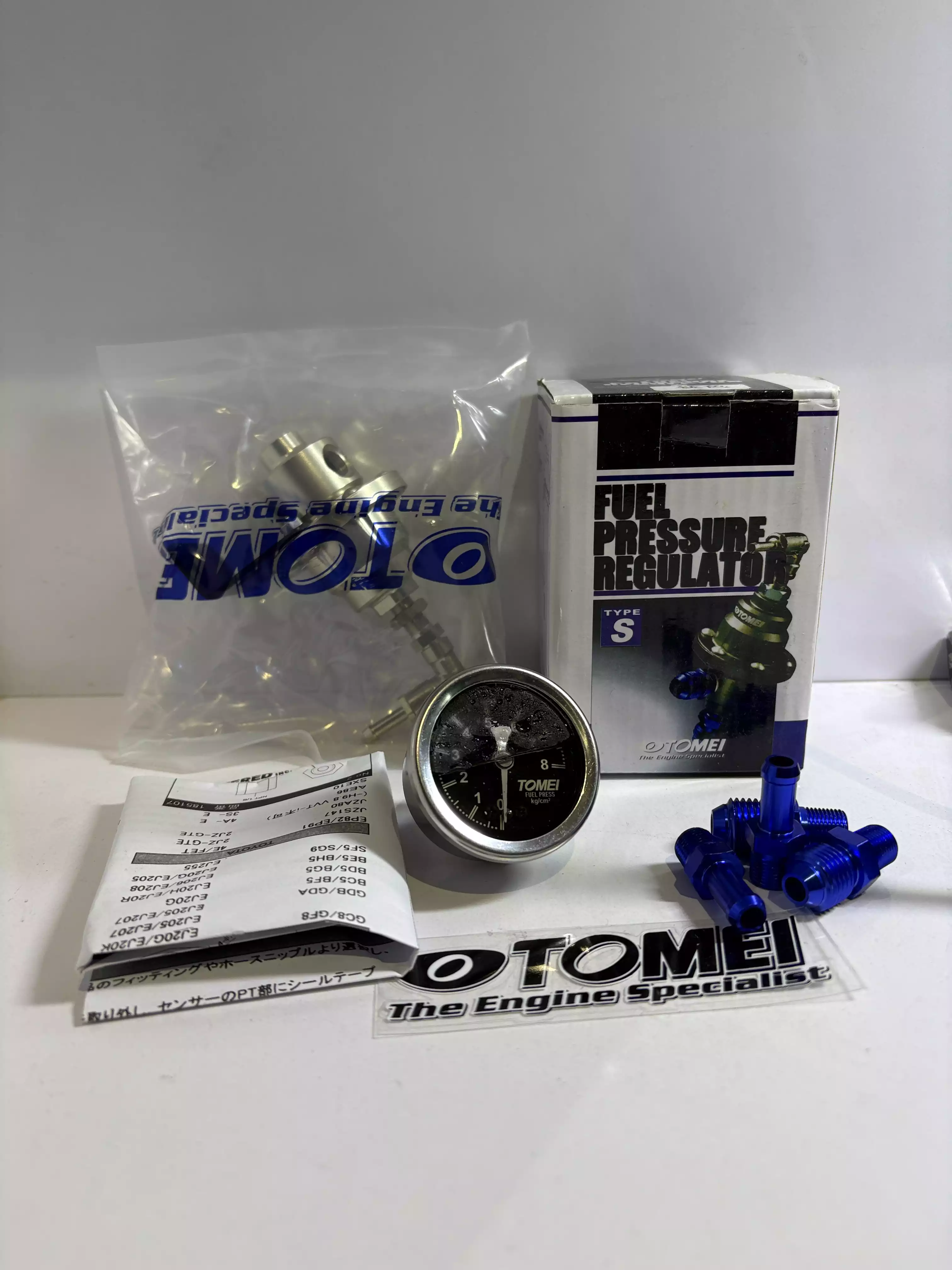 رگولاتور یا فشا رشکن سوخت تامی tomei سایز کوچک